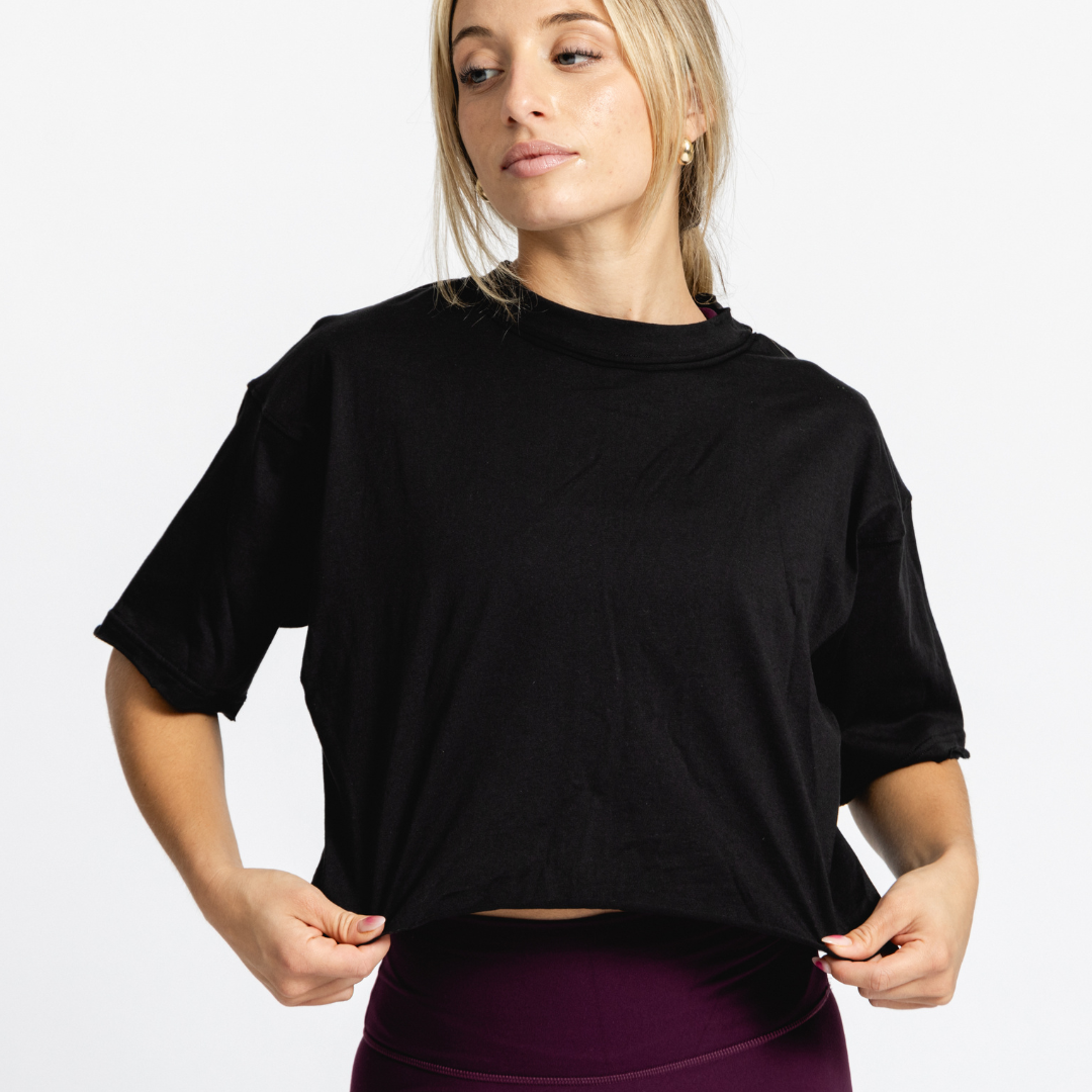 With Ease Crop Tee| Black