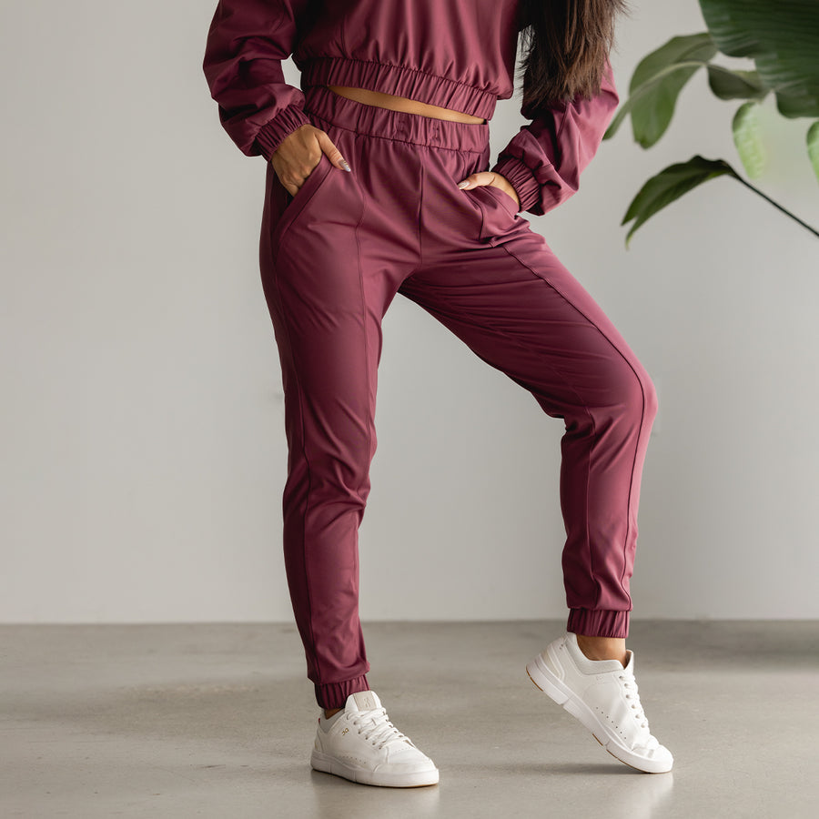 Women's Adapt Jogger | Plum