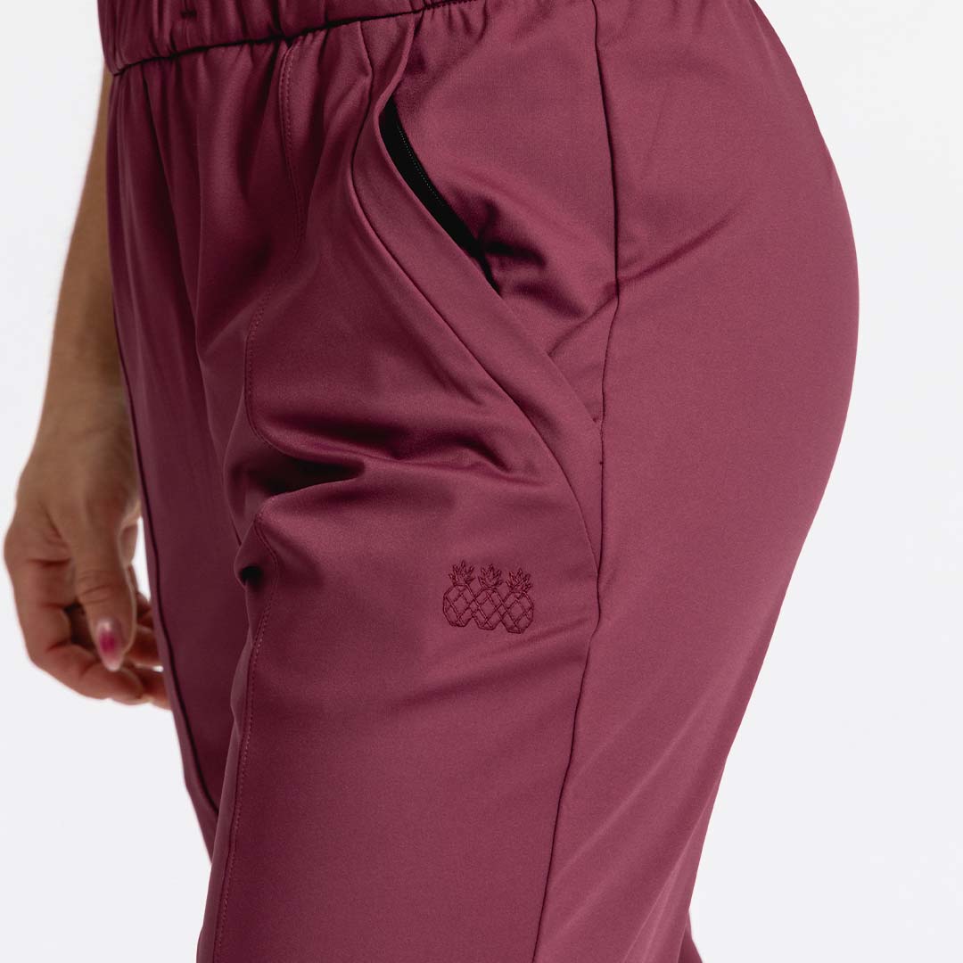 Women's Adapt Jogger | Plum