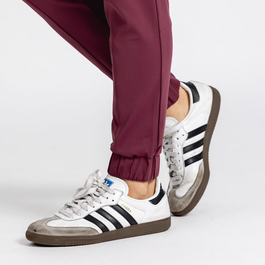 Women's Adapt Jogger | Plum