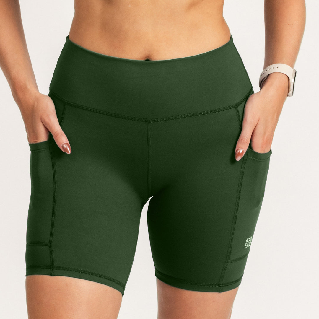 Women's OMG Shorts 6" | Forest Green