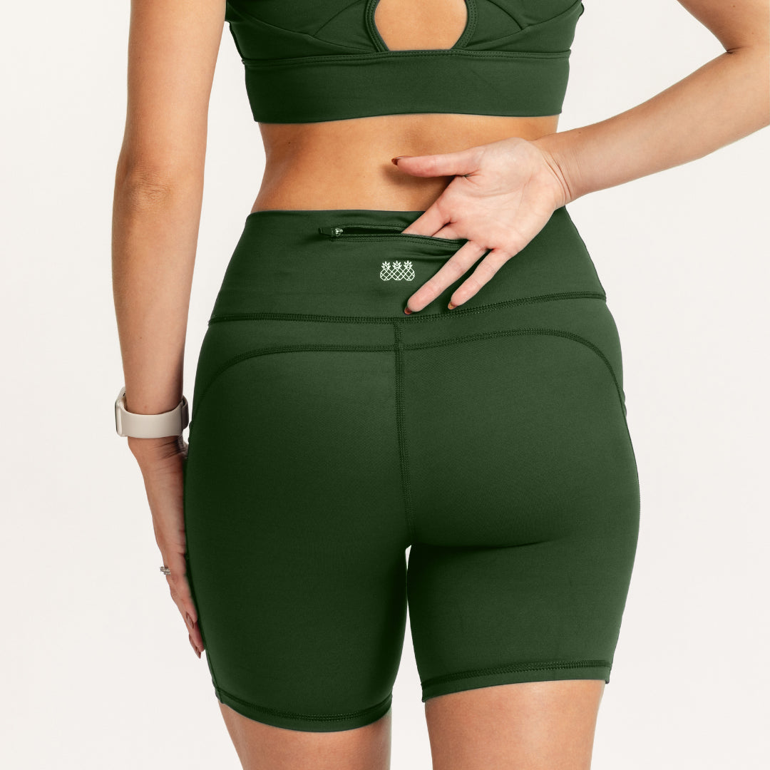 Women's OMG Shorts 6" | Forest Green