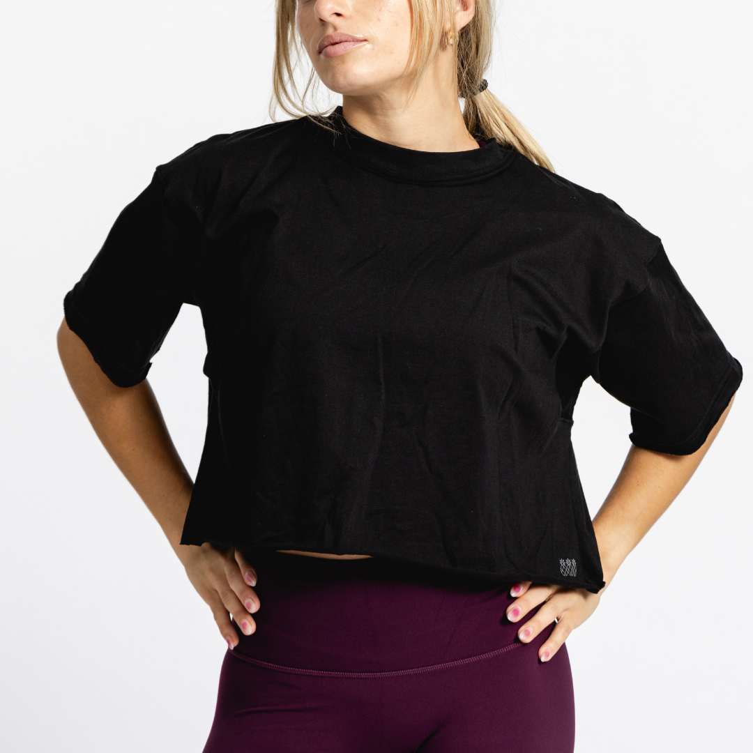 Women's With Ease Crop Tee| Black