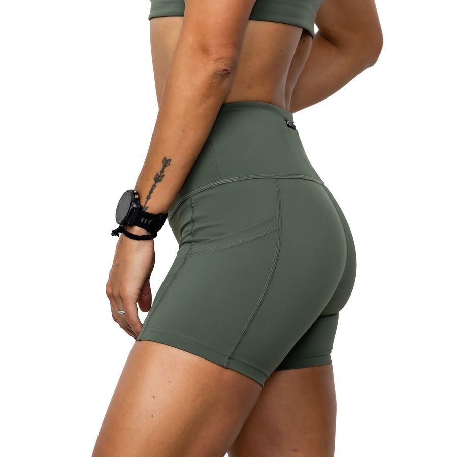 Women's Finesse Shorts | Olive Green